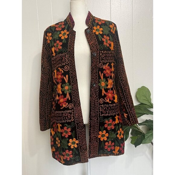 Jackets & Blazers - Jacket Embroidered Size Small Open Front Lined